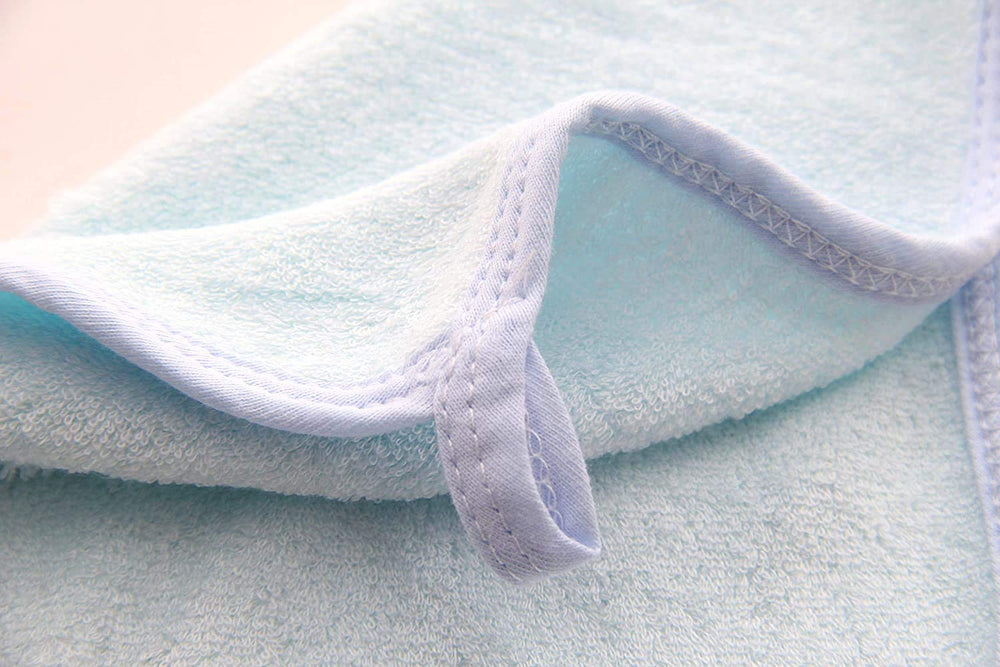 HIPHOP PANDA newborn-care washcloths image; safe, gentle for delicate skin during baths.