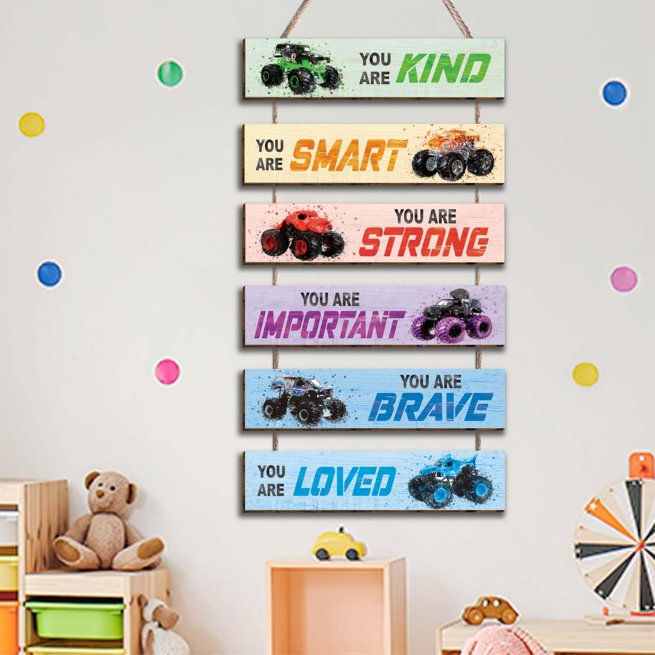 HIWERAN racing car bedroom decor setup shows multiple signs on wall