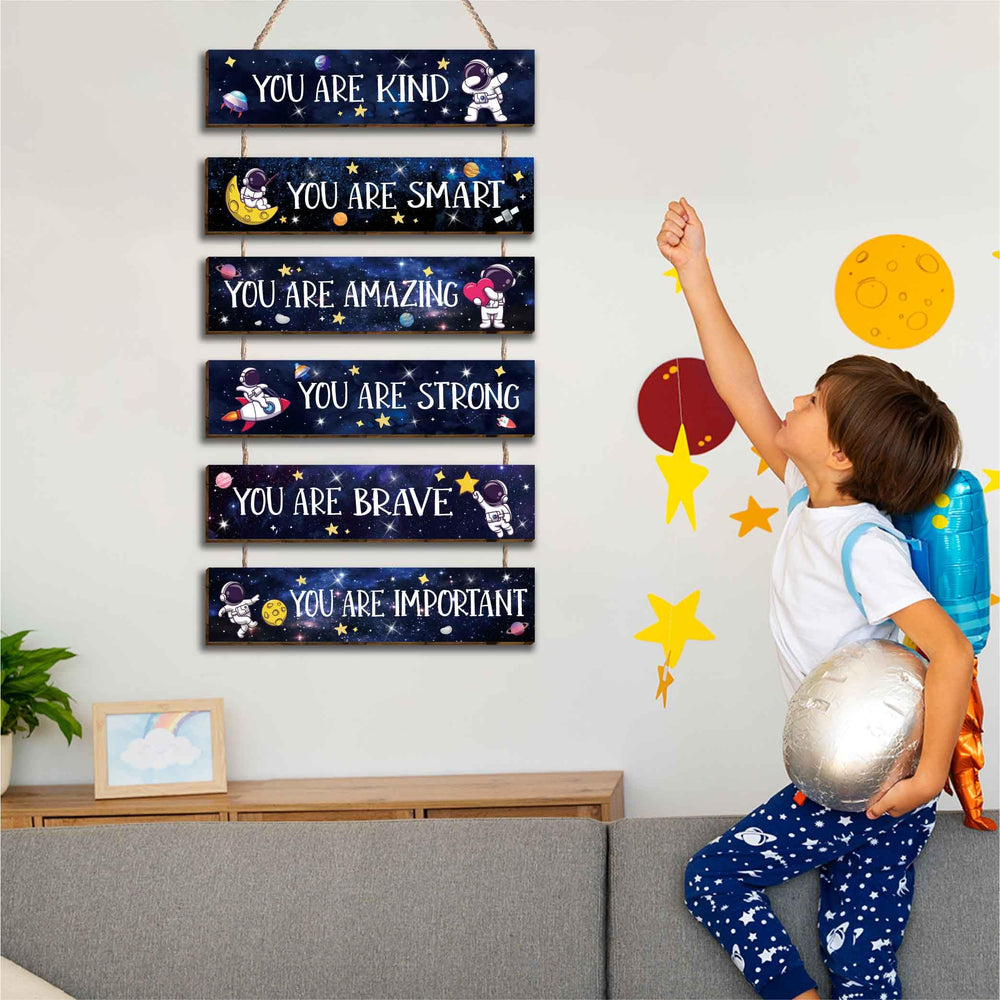 HIWERAN space astronaut quotes poster brightens classrooms with bold typography.