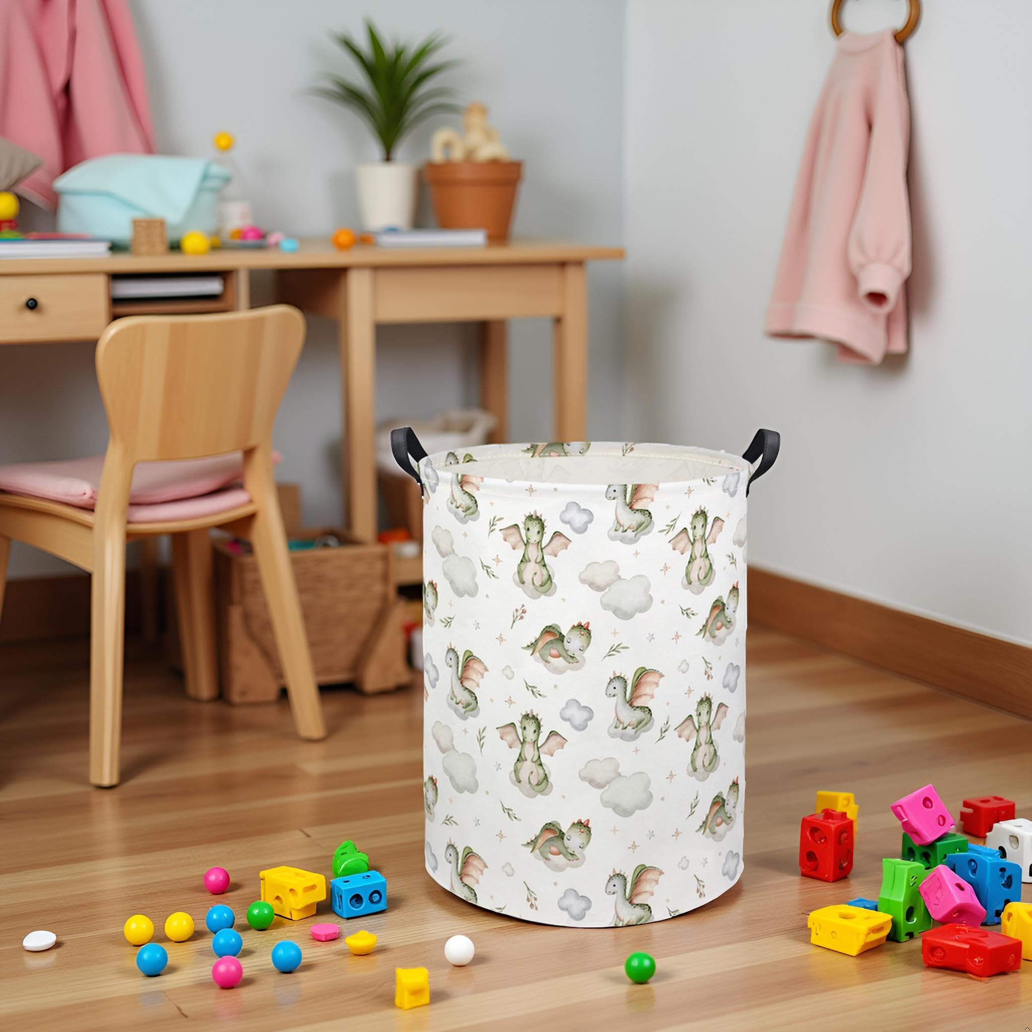 HIYAGON waterproof inner lining protects contents and eases cleaning