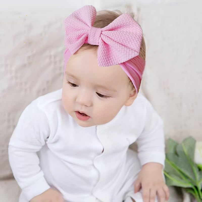 Hjiaruiky all-season accessories keep babies comfy and stylish.