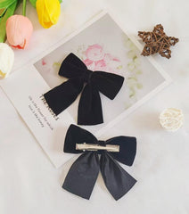 Hjiaruiky handmade velvet bows highlight quality and soft touch.