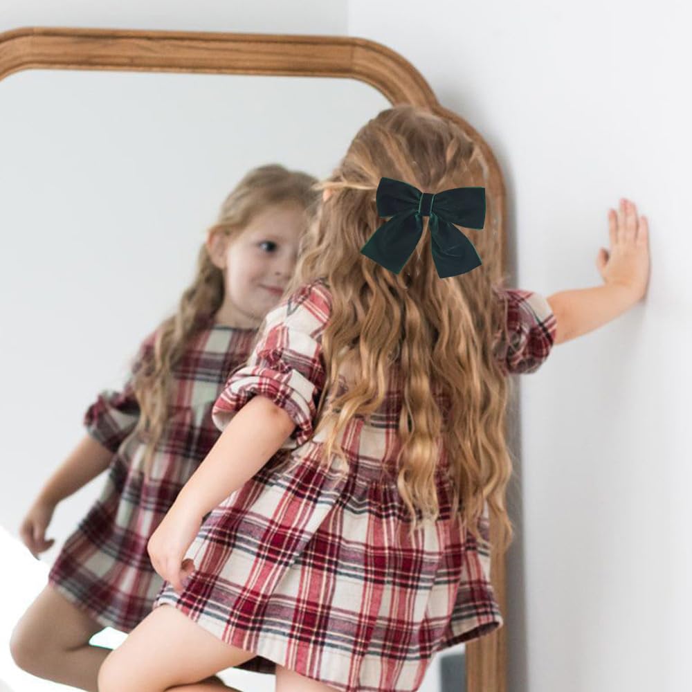Hjiaruiky toddler hair clip closeup shows sturdy design for secure wear.