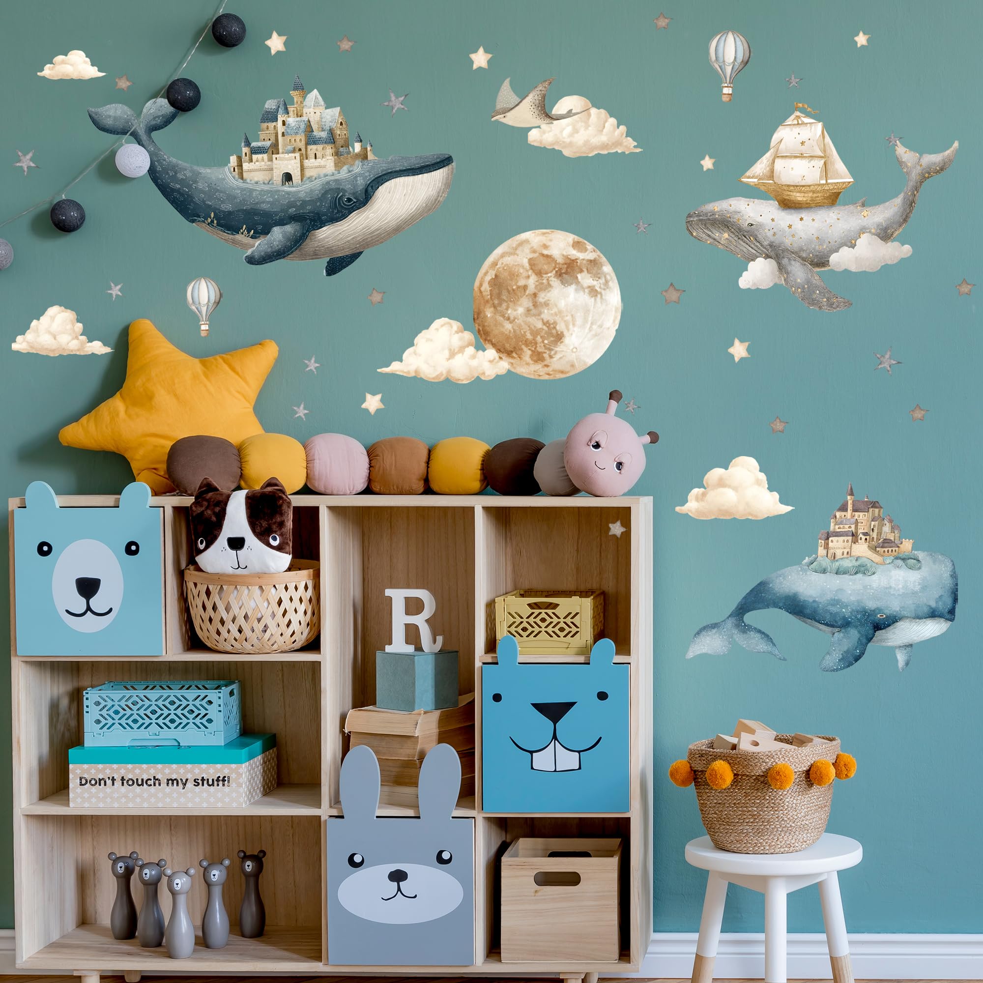 HJKlove bedroom underwater world decor creates a playful focal point for bedtime.