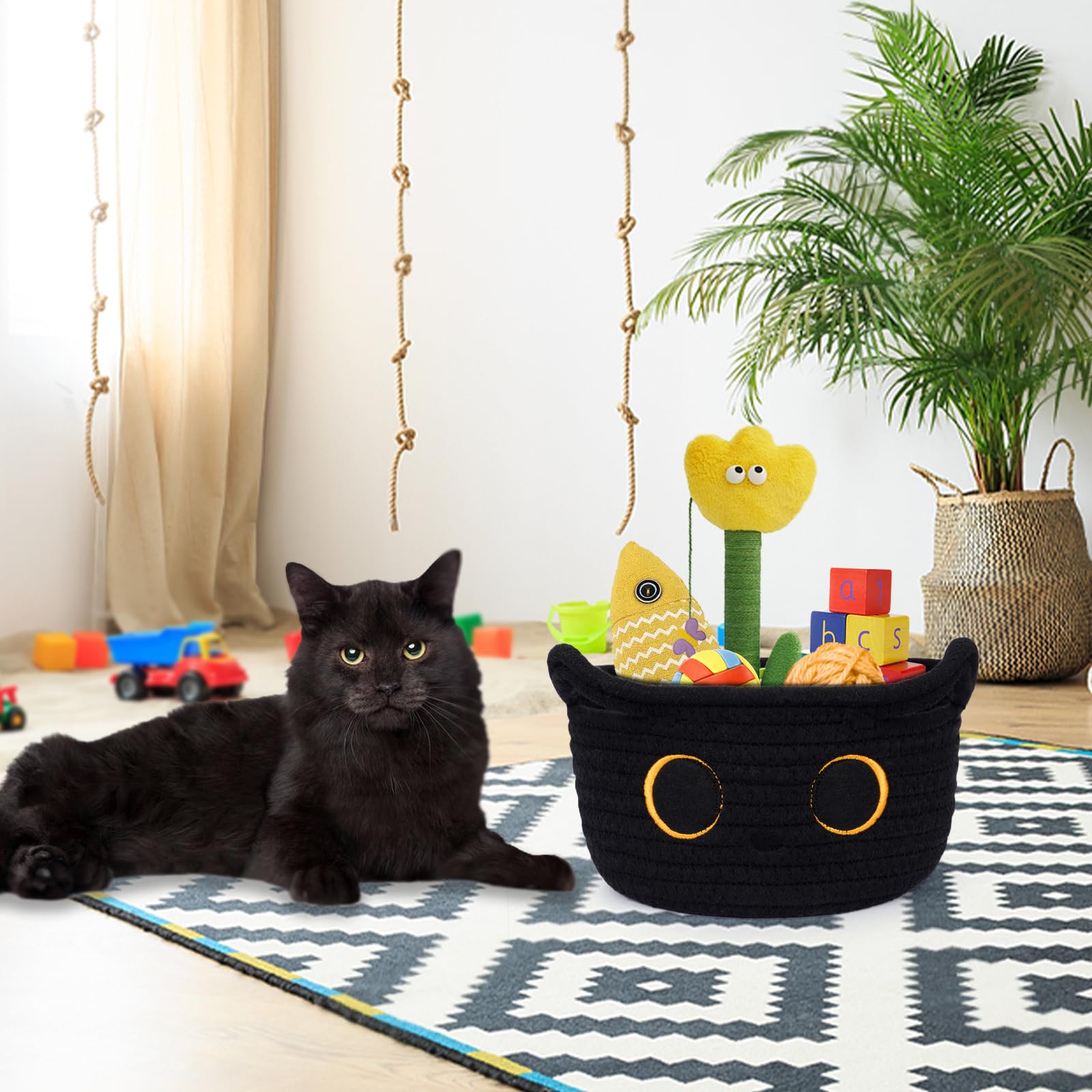 Hkojewp bathroom towel storage basket in a cute cat style.