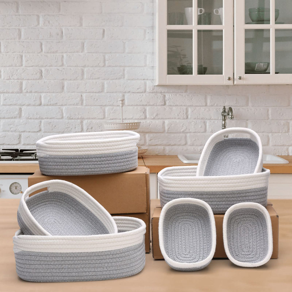 HLWDFLZ 7-piece basket set with varied sizes for versatile storage.