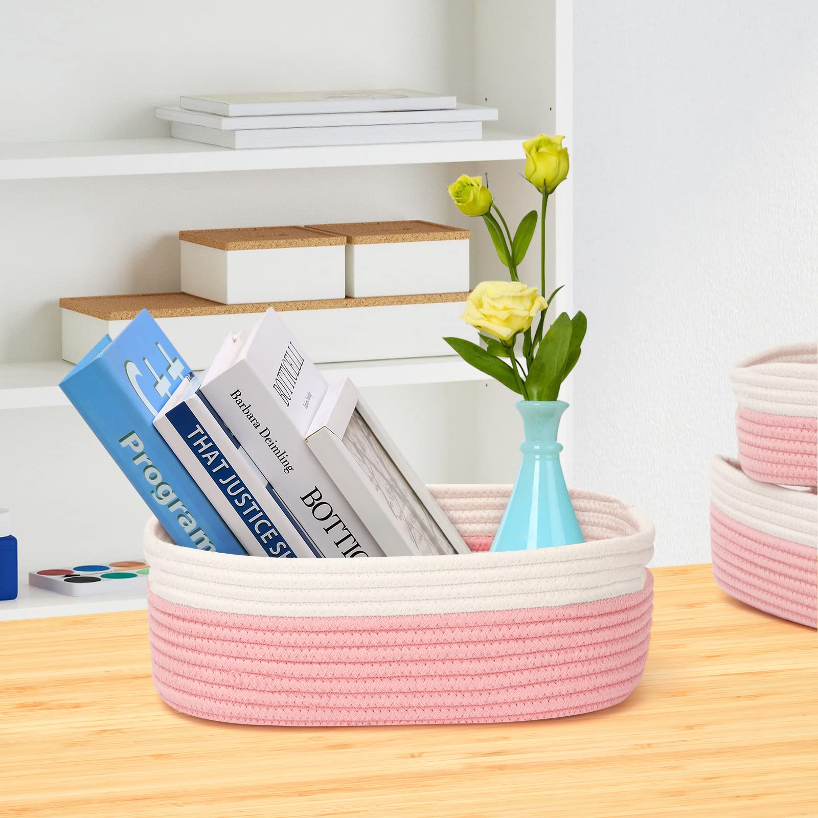 HLWDFLZ bathroom organization bin keeps towels and toiletries neatly accessible