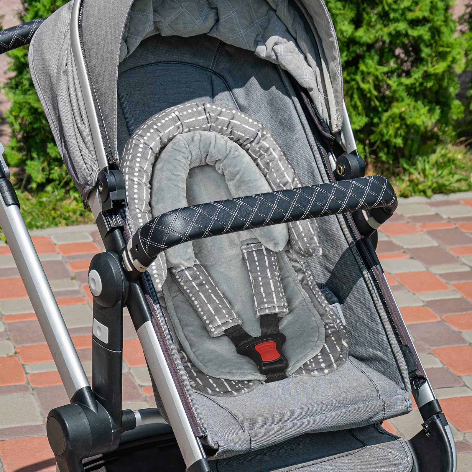 HNHUAMING grey pattern adds stylish, gift-ready baby accessory.