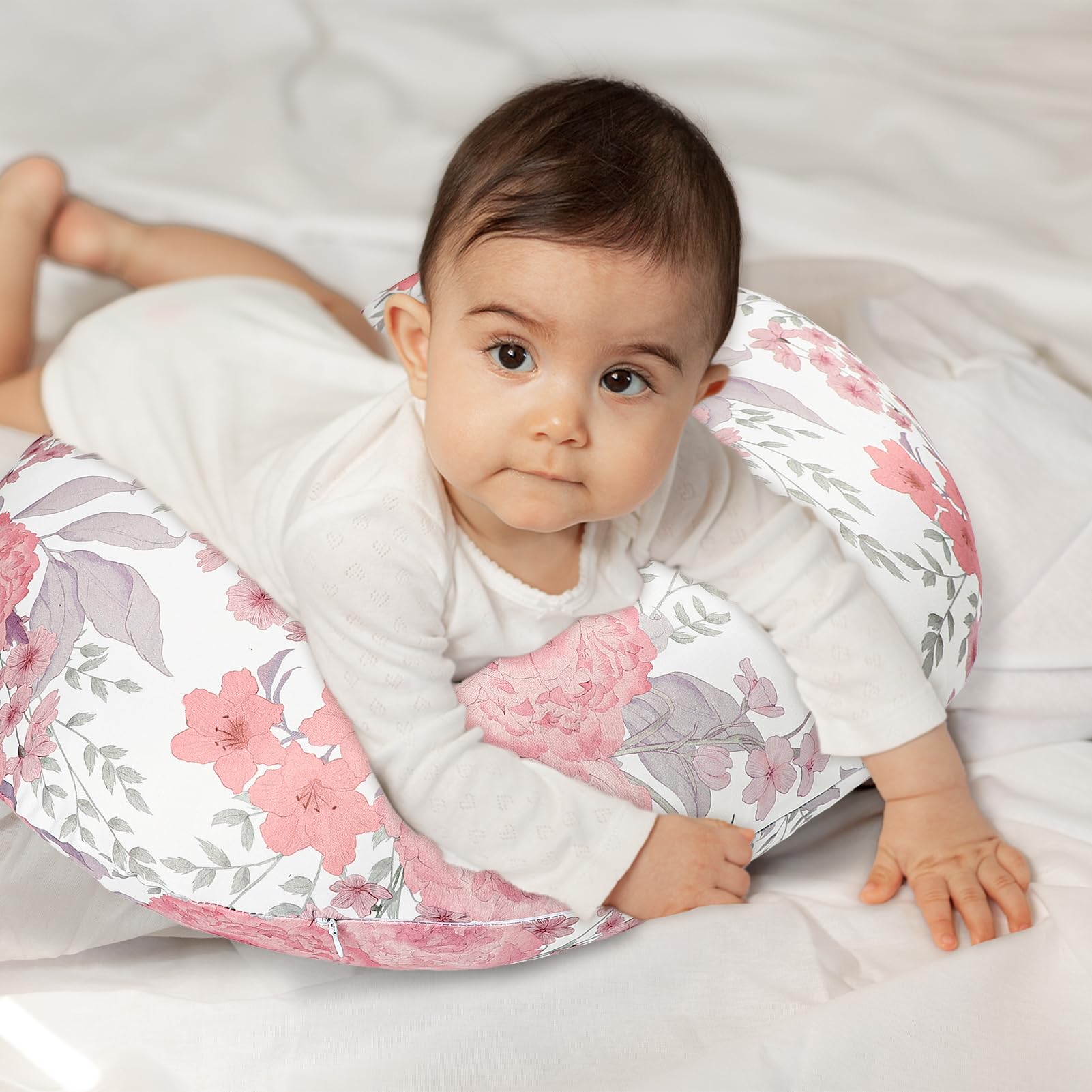 HNHUAMING standard-fit design accommodates most nursing pillows easily.