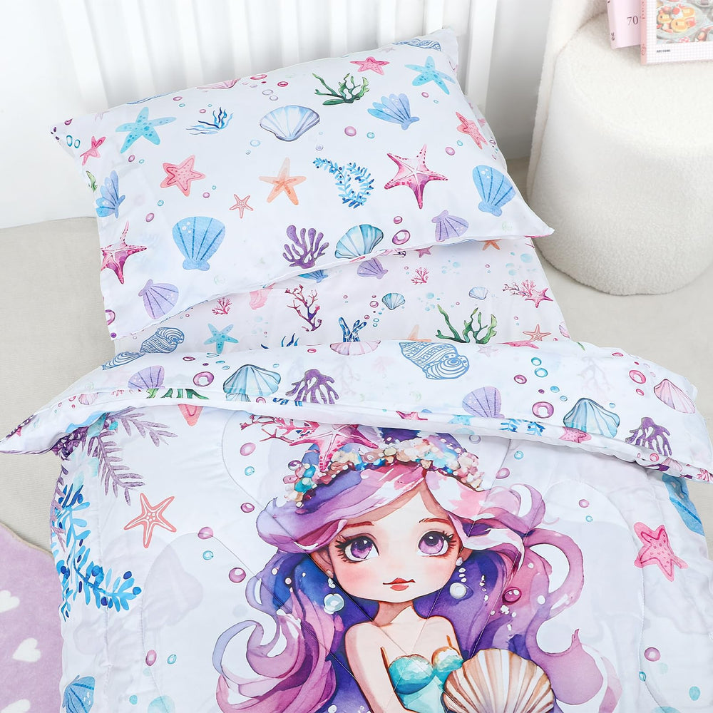 HNHUAMING packaging presents a ready-to-gift toddler bedding set.