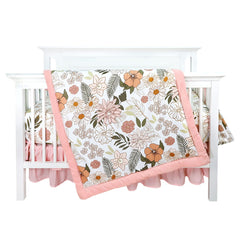 HNHUAMING 4-piece crib bedding quilt close-up shows a Daisy floral design for a cozy nursery.