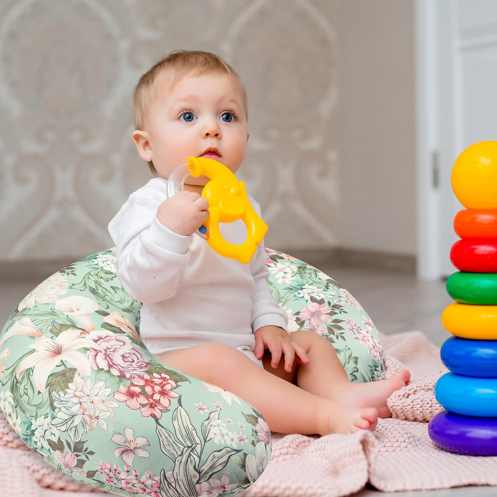 HNHUAMING baby feeding slipcover gift-ready for moms.