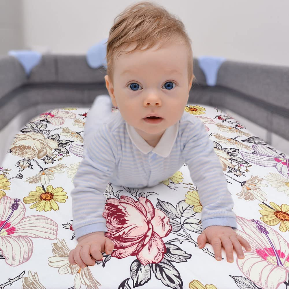 HNHUAMING bassinet sheet close-up shows a comfortable 32x16x3 inch fit.
