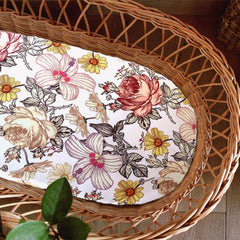 HNHUAMING bassinet sheet close-up shows jersey cotton softness for gentle baby sleep.