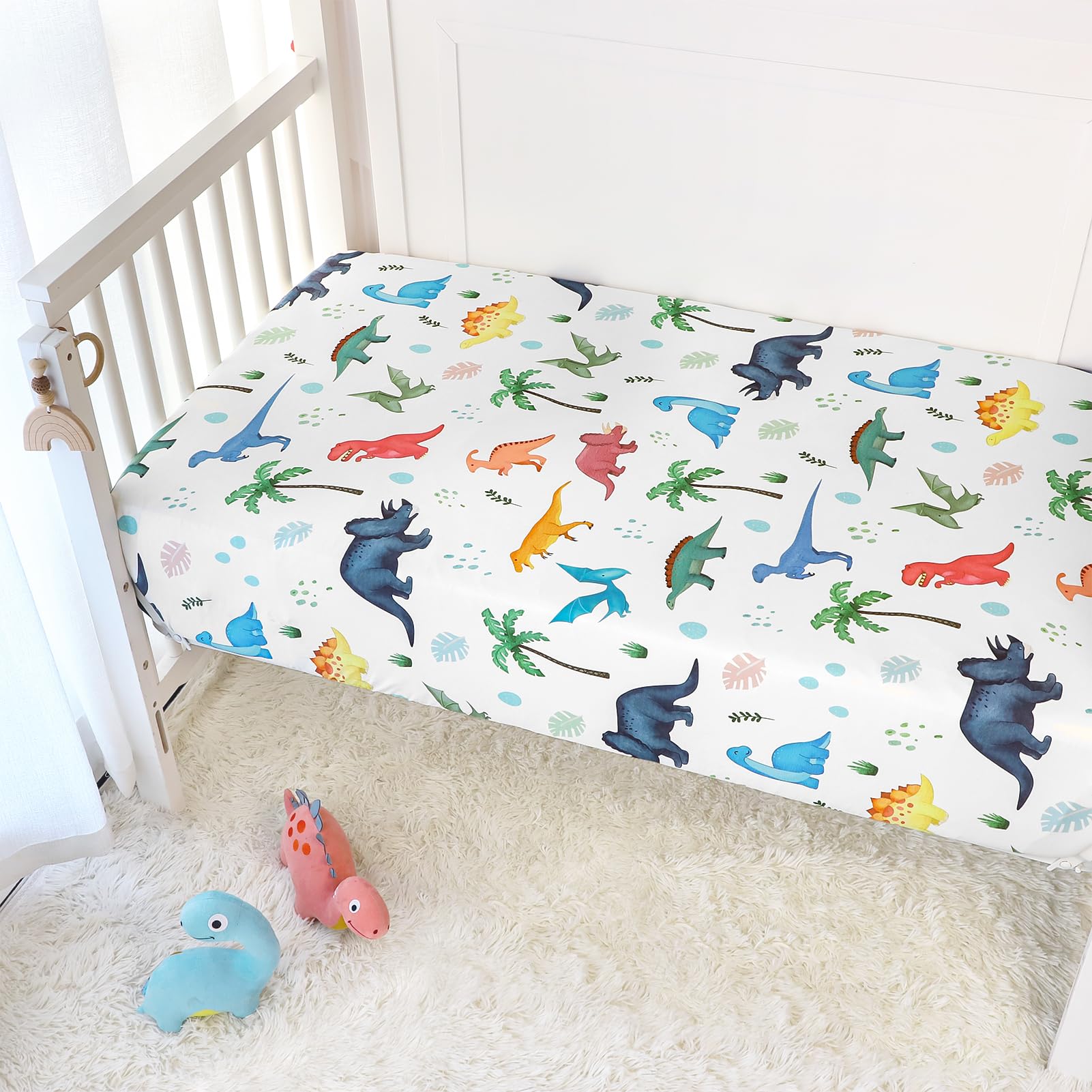 HNHUAMING easy-care-machine-washable design simplifies laundry routines.