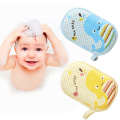 Hokoad baby bath sponge with soft cotton outside for gentle cleansing.