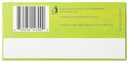 Holle organic four-grain cereal label closeup highlights ingredients