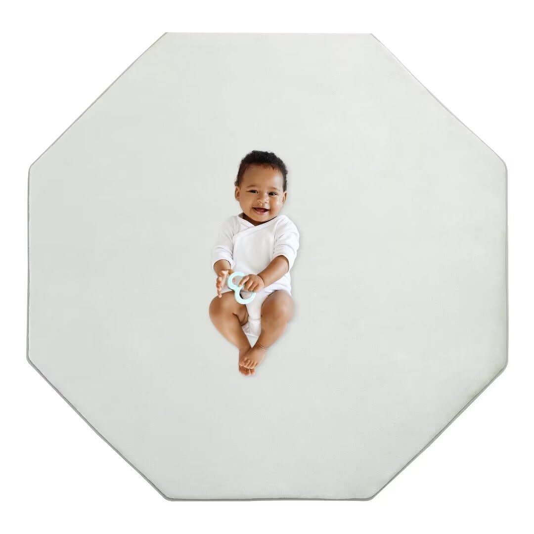 HOMBYS portable play mat for indoor and outdoor adventures with kids.