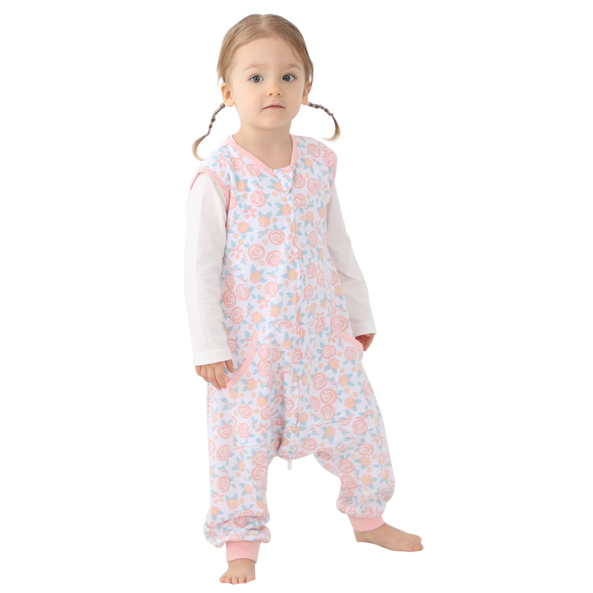 HOMEAL baby sleep sack leg-length adjustment button supports growing toddlers.