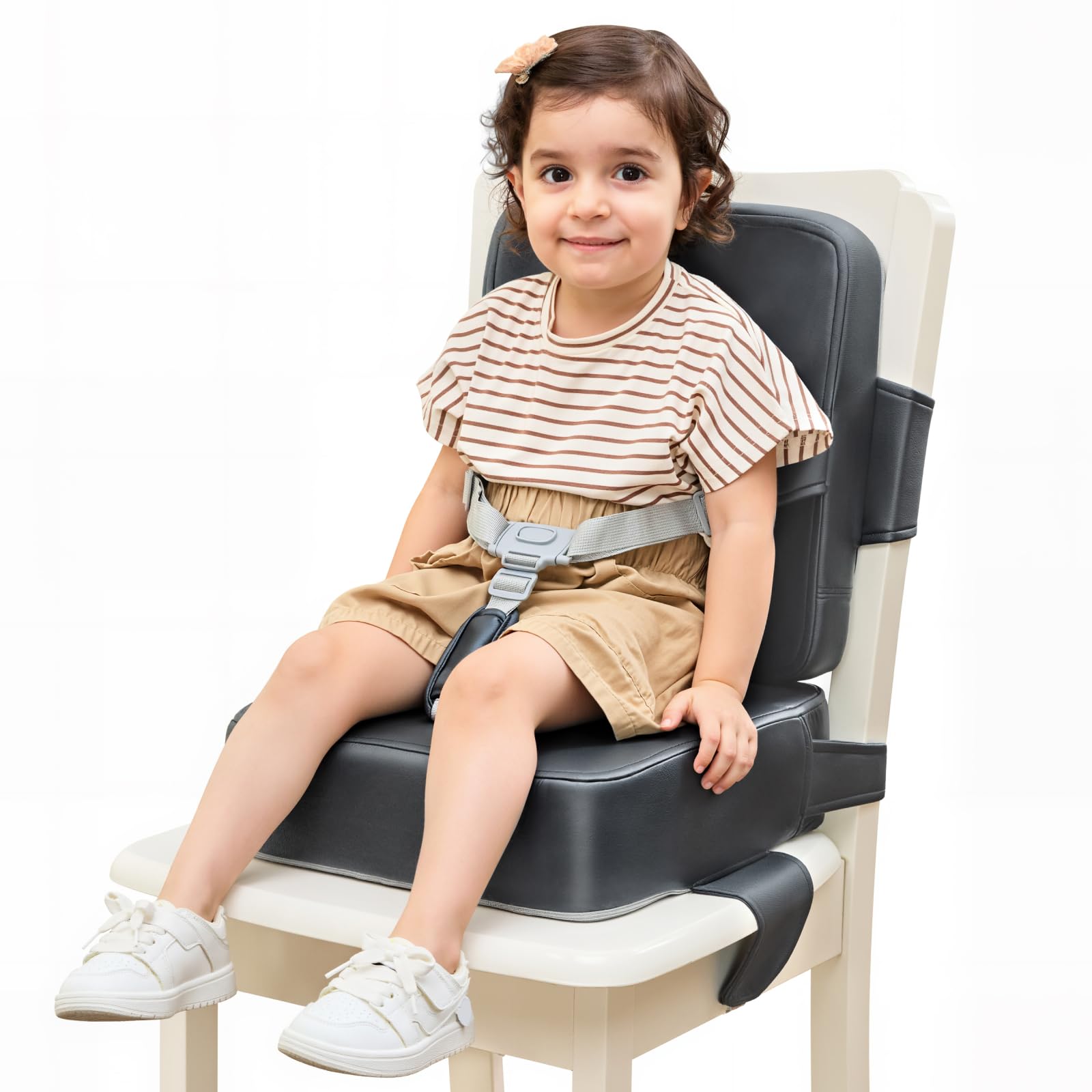 HOMEAL booster seat with secure 3-point harness for stable dining.