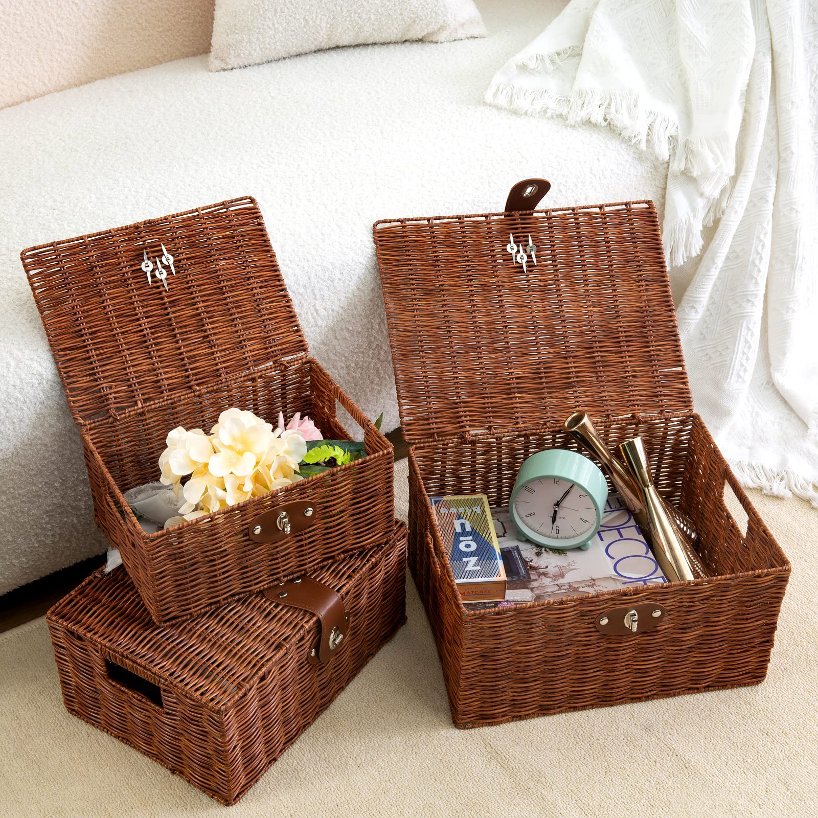 Homepeaz medium basket with nesting handles fits neatly on a shelf.