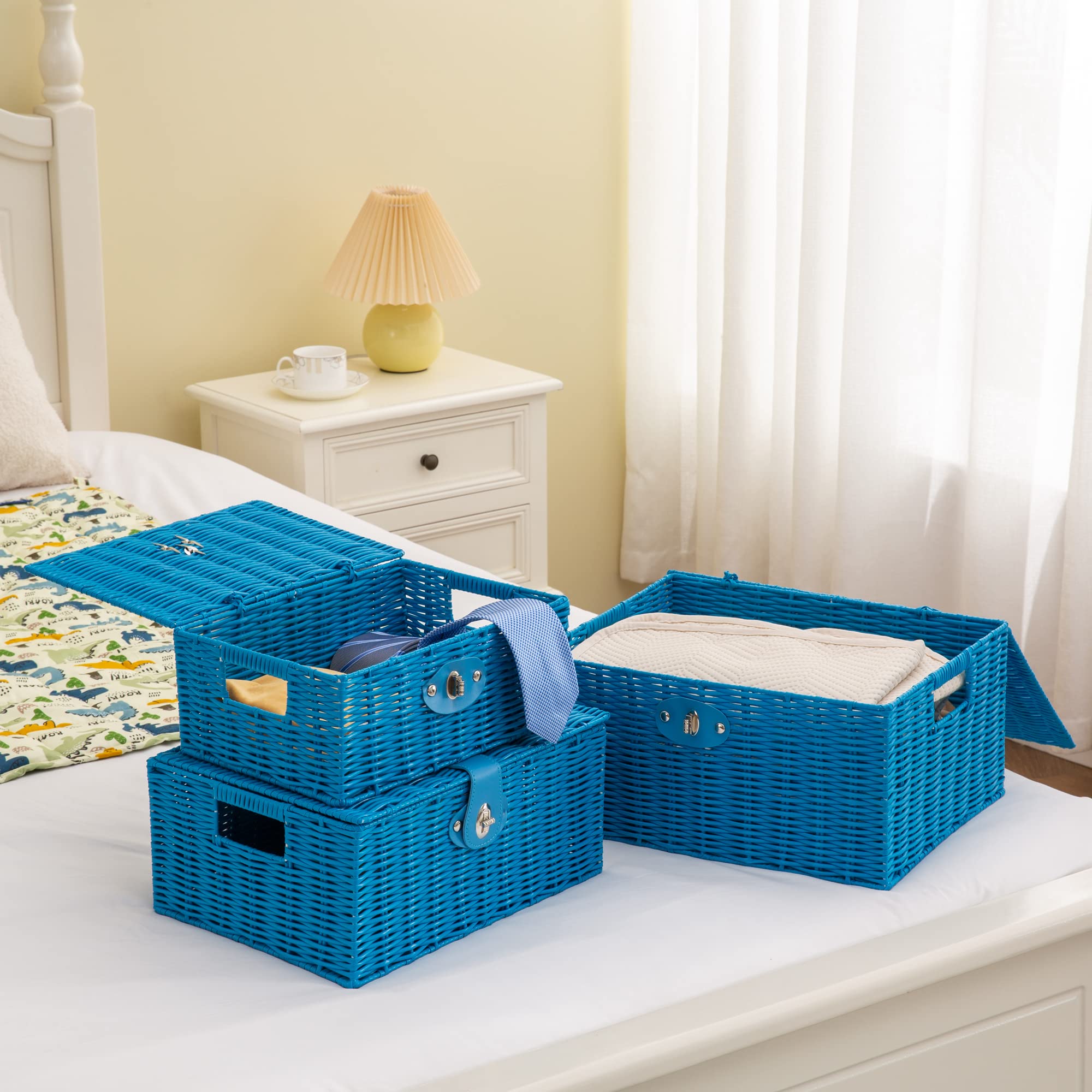 Homepeaz stackable space-saving design helps maximize storage.