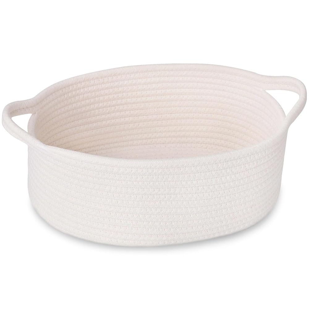 HomeyPine books and pets playroom basket helps neat shelves and cozy corners.