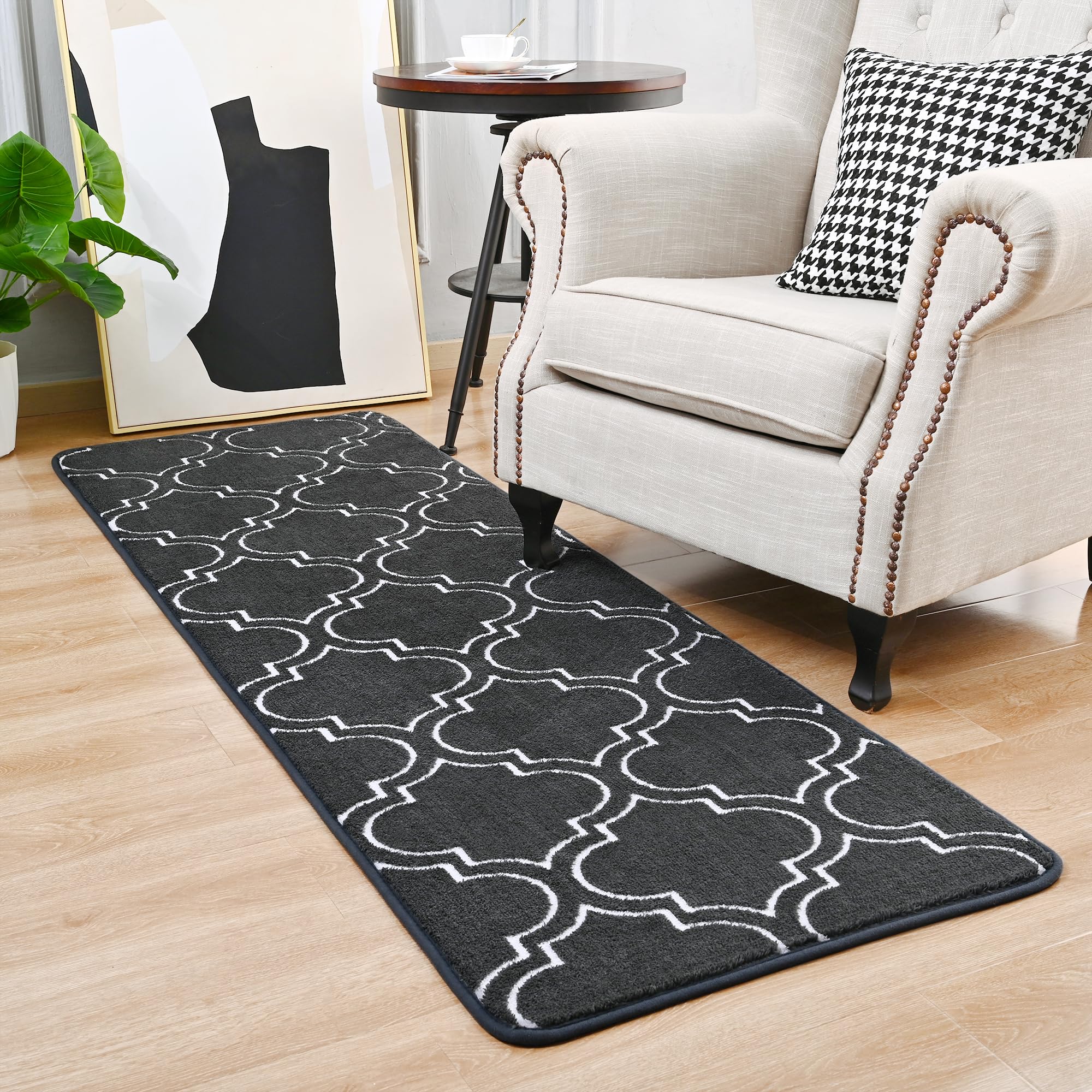 HOMORE 2x6 runner rug in living room showing modern gray white design