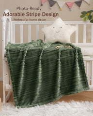 HOMRITAR baby blanket measures 30x40 inches for crib, stroller, and playtime.