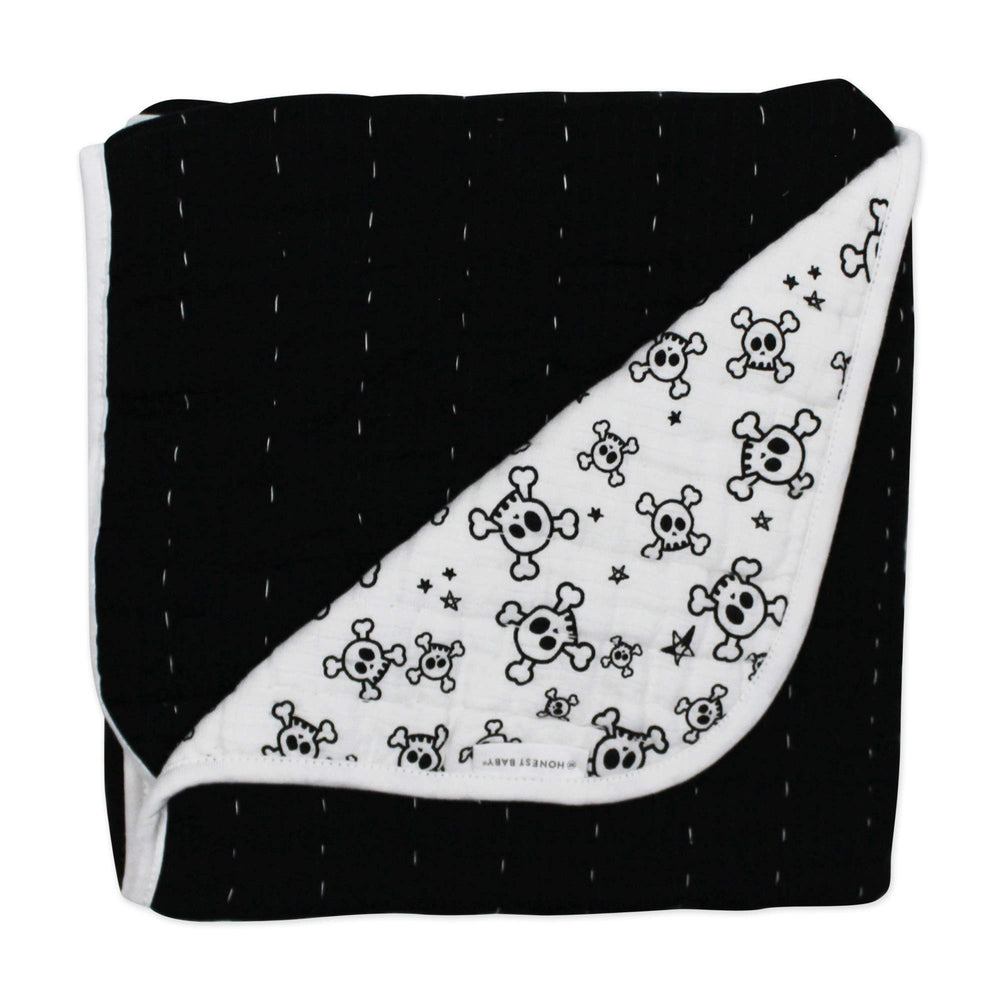 HonestBaby blanket during tummy time shows 35x35 versatility for play.