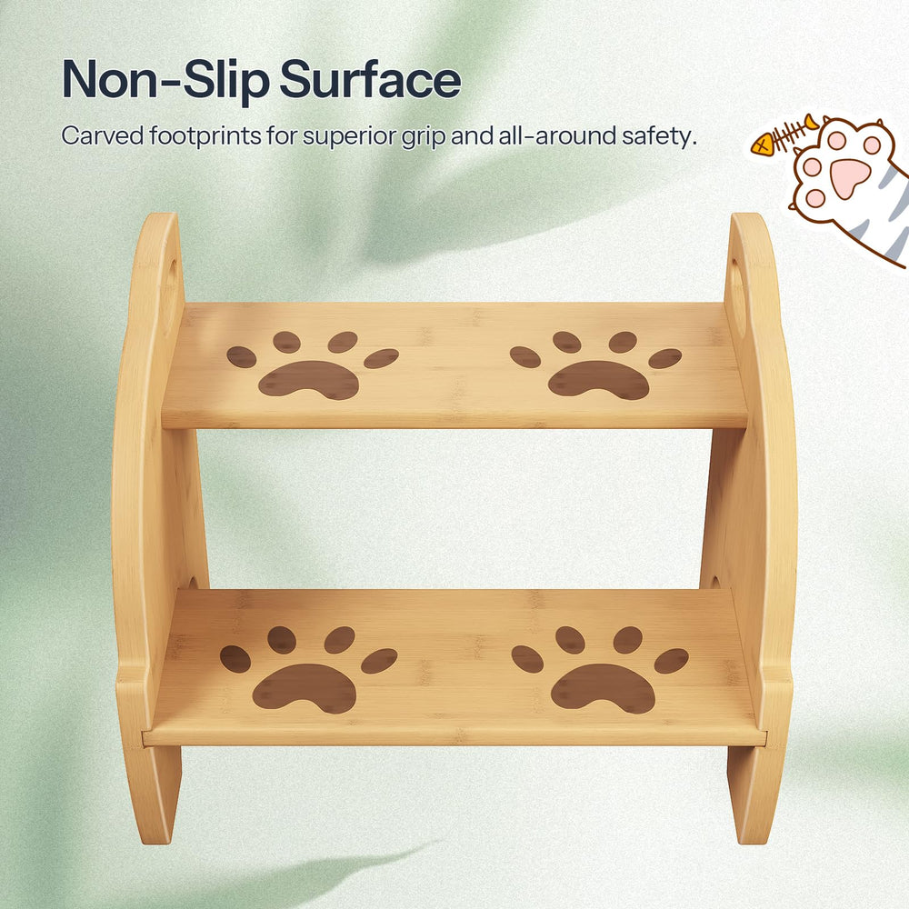 HOOBRO toddler stool supports potty training with reachable height.