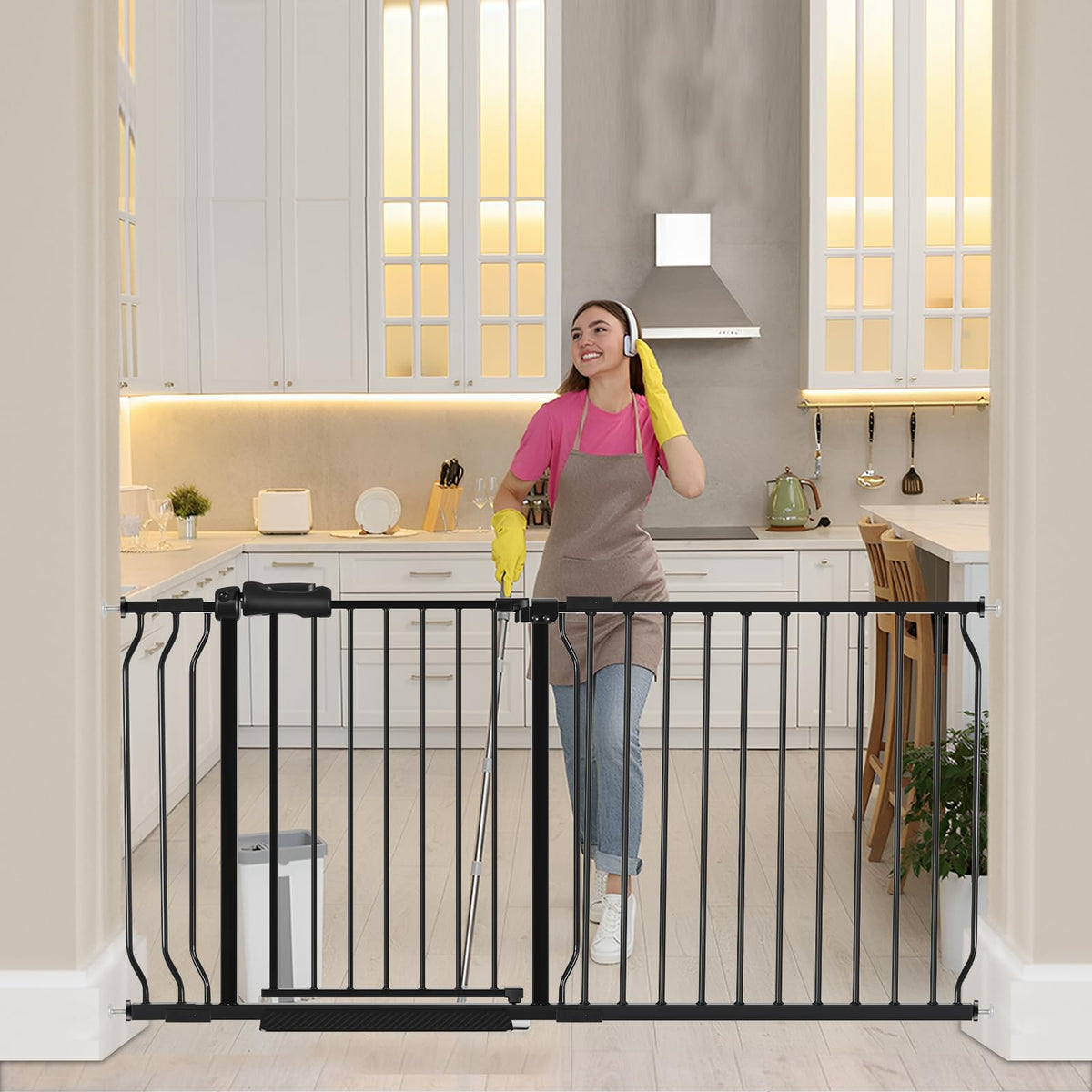 HOOOEN baby gate 30in-height shows sturdy pressure mounting for safe doorways.