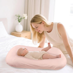Hooyax baby lounger cover envelope closure installation demonstrates easy, snug setup.