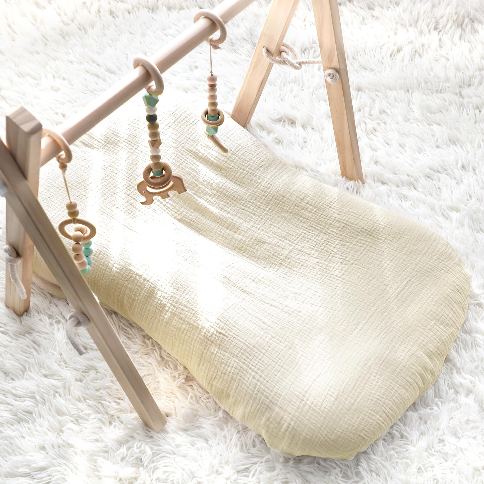 Hooyax baby lounger cover fitted on a standard lounger shows secure easy install design.