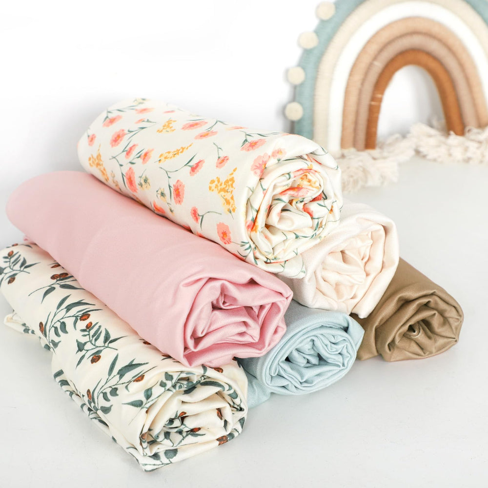 Hooyax baby lounger cover gift-ready packaging highlights perfect baby shower present.