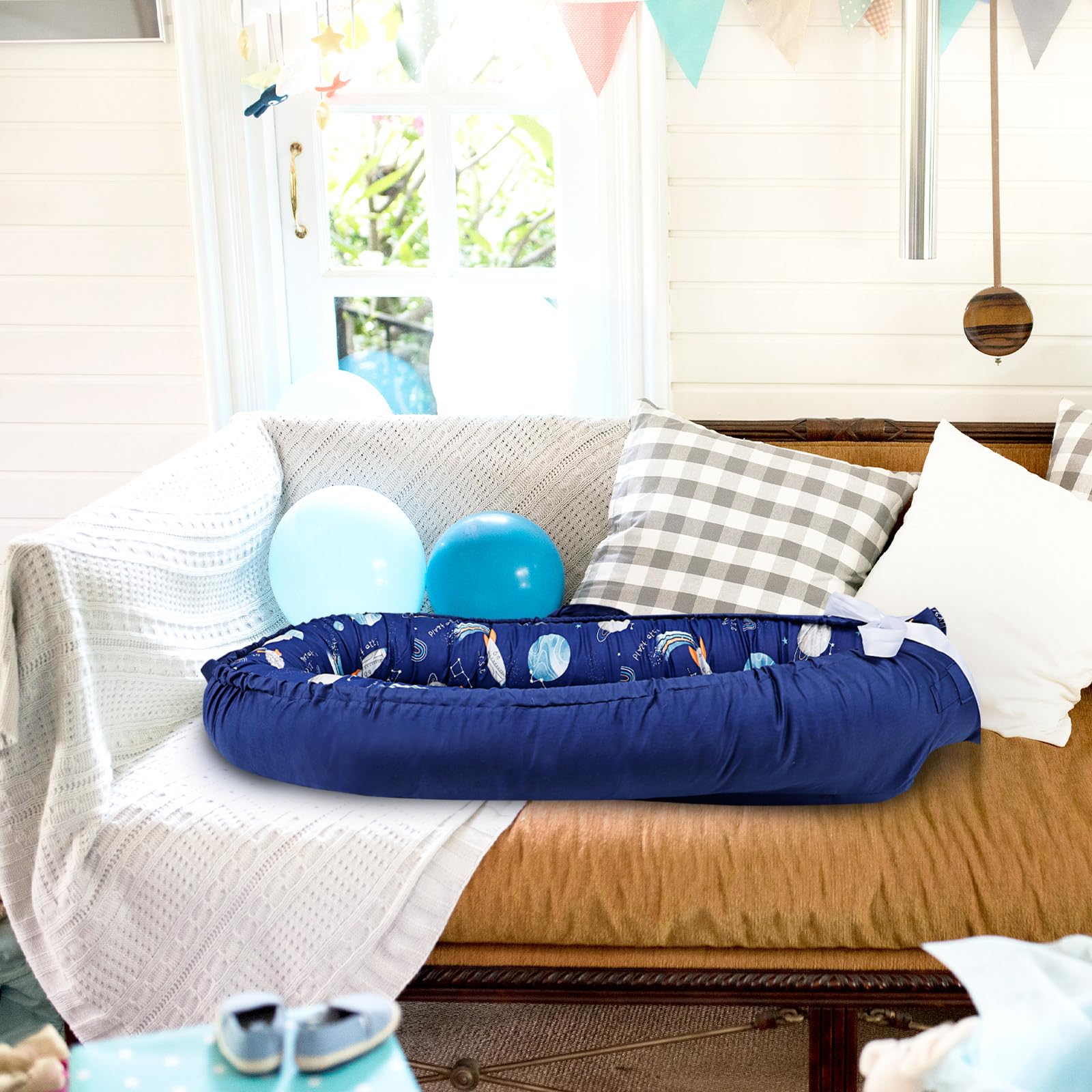 Hooyax baby lounger cover gift ready packaging for new parents.