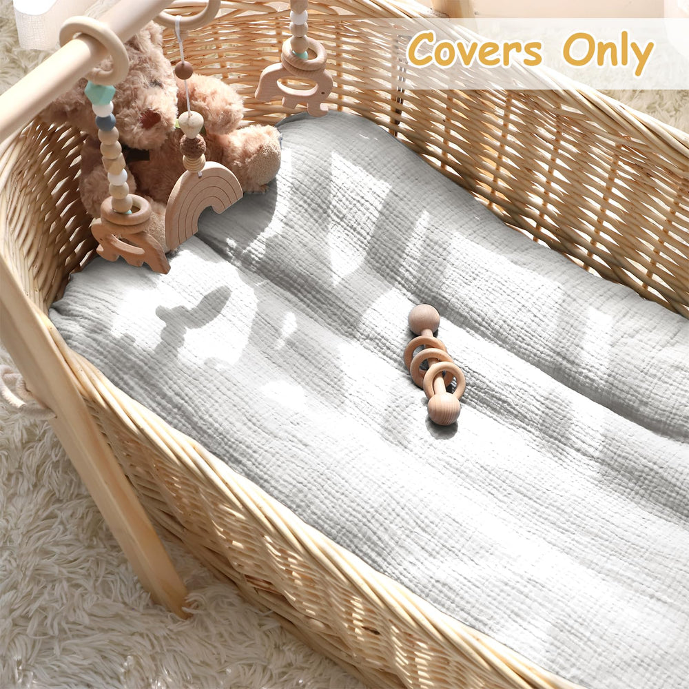 Hooyax Baby Lounger Cover with envelope closure showcasing quick, secure fit
