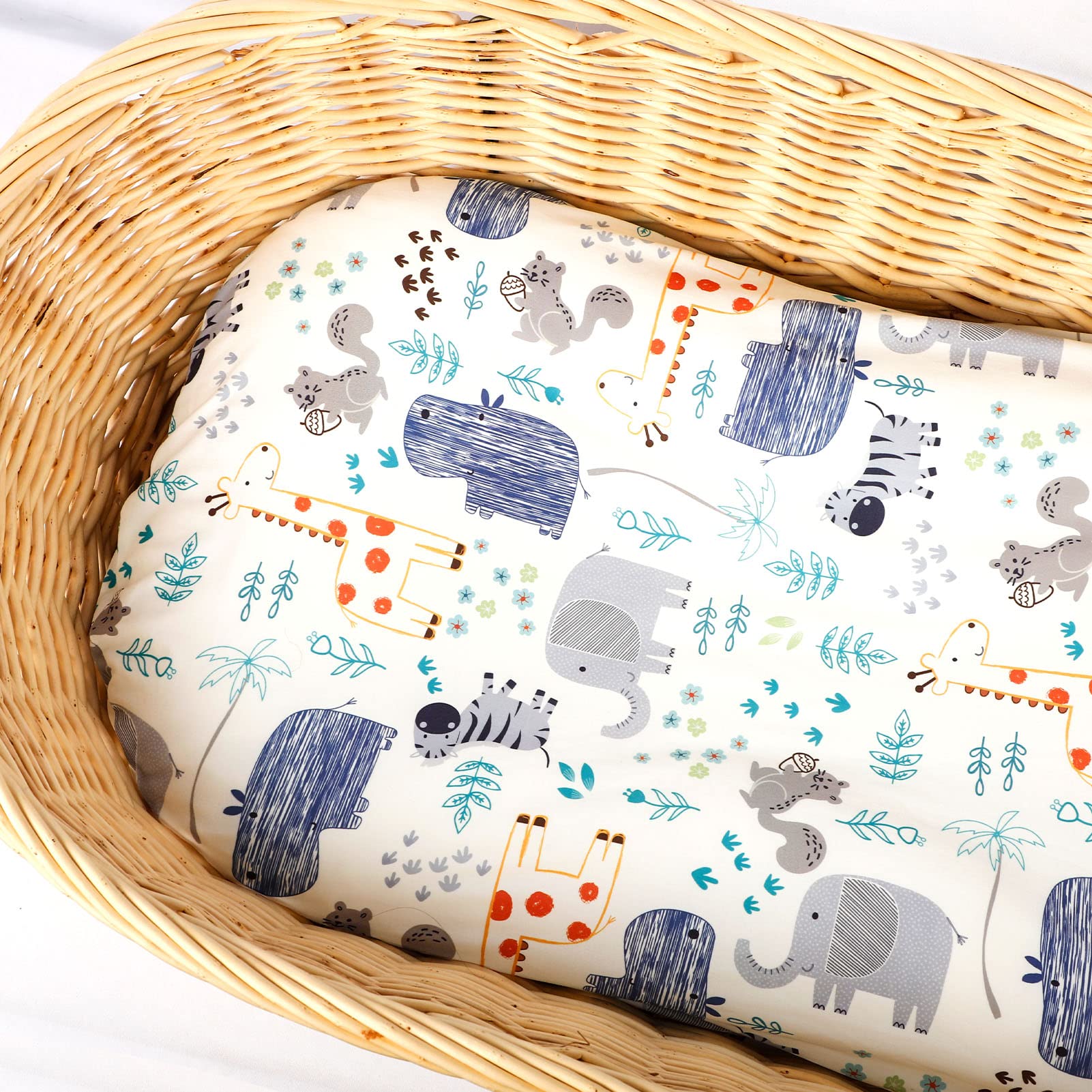 Hooyax muslin cover features reinforced stitching for long-lasting use.