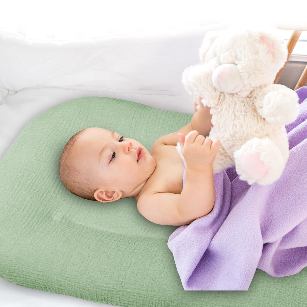 Hooyax muslin baby lounger cover green fit image shows compatibility with most standard loungers.