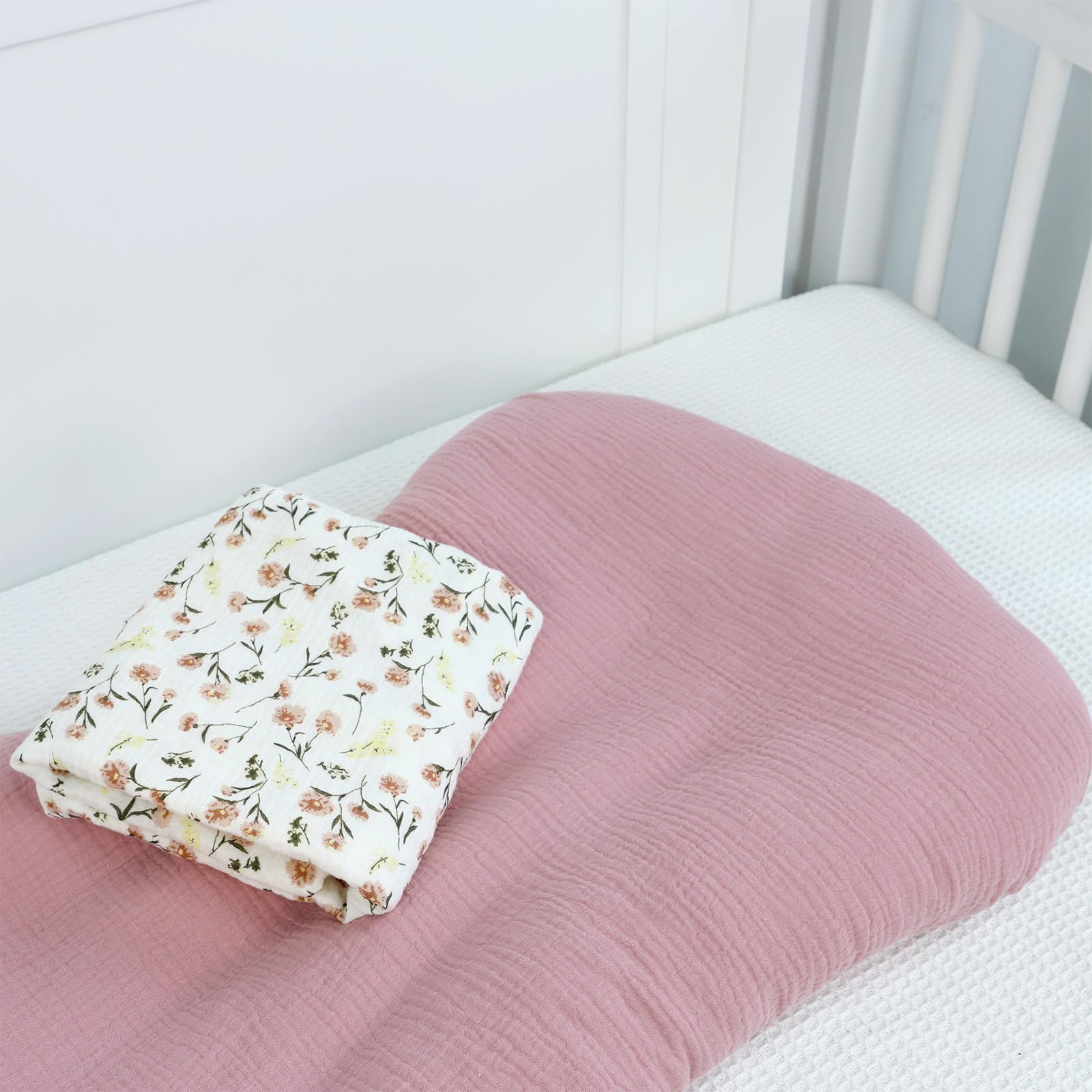 Hooyax muslin cover fit-most-loungers shows standard size compatibility
