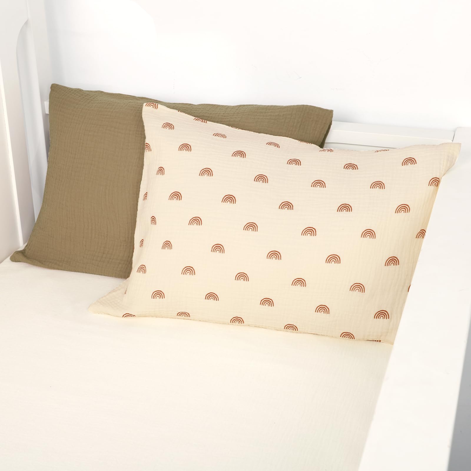 Hooyax 13x18 pillowcase on a toddler pillow, snug fit prevents slipping