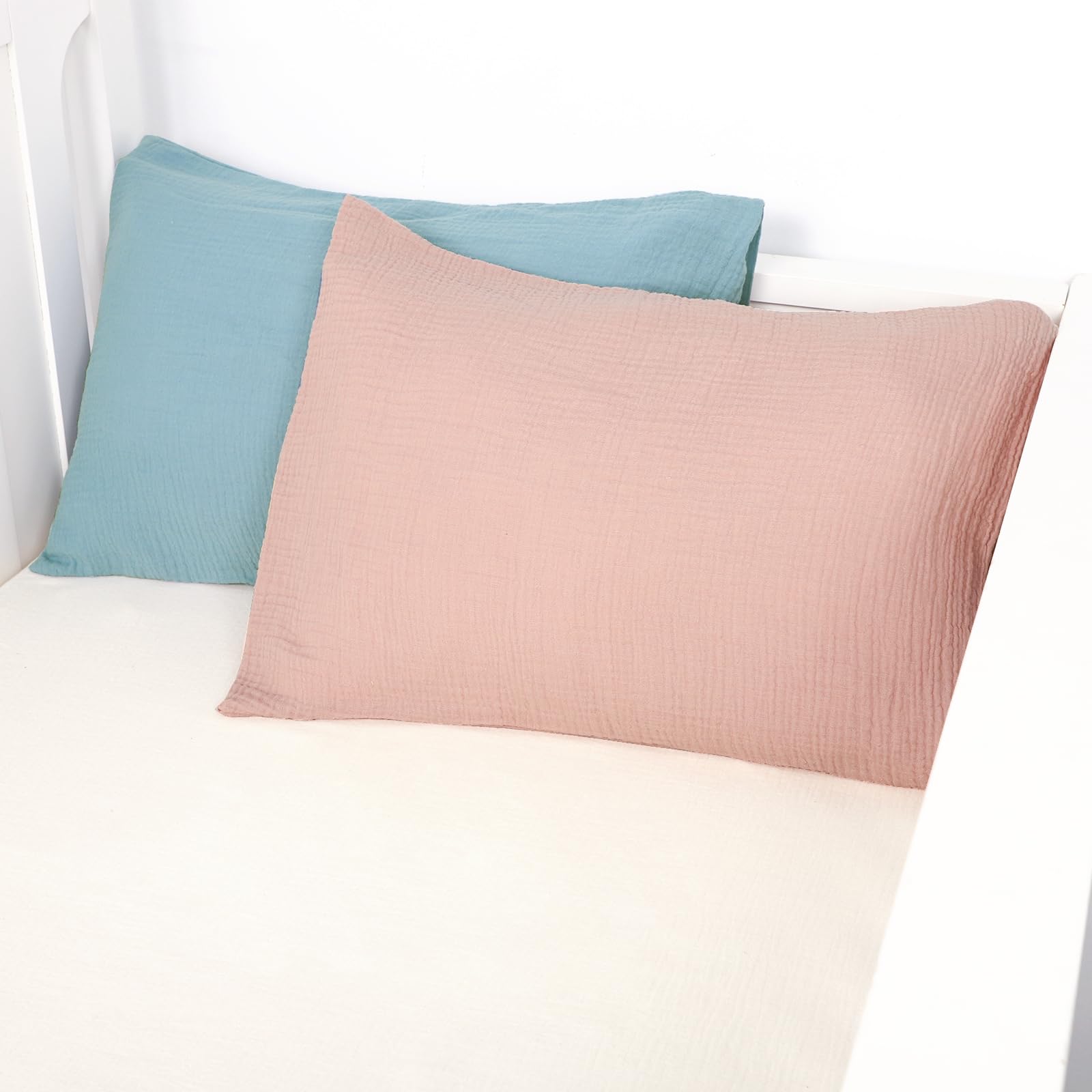 Hooyax toddler pillowcase pink envelope-closure for travel-friendly care and quick changes.