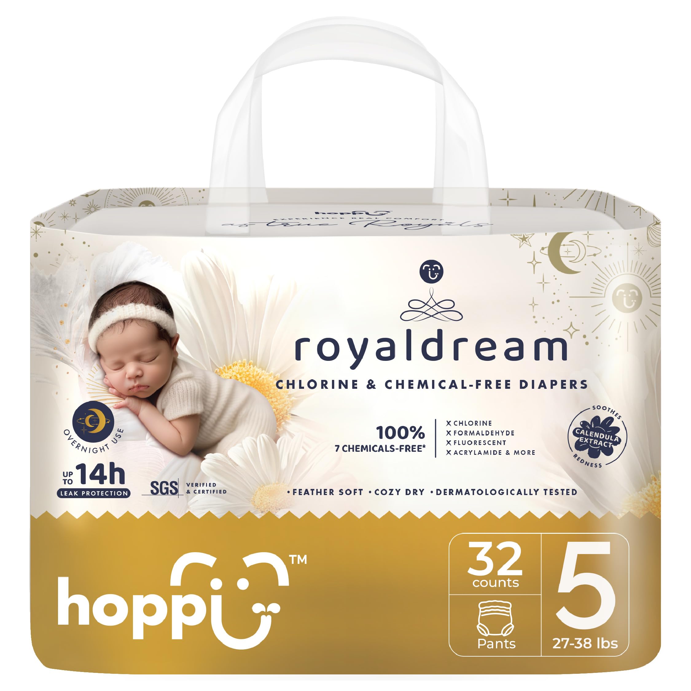 Hoppi pull-up diaper with 360° waistband ensuring secure all-day fit during play.