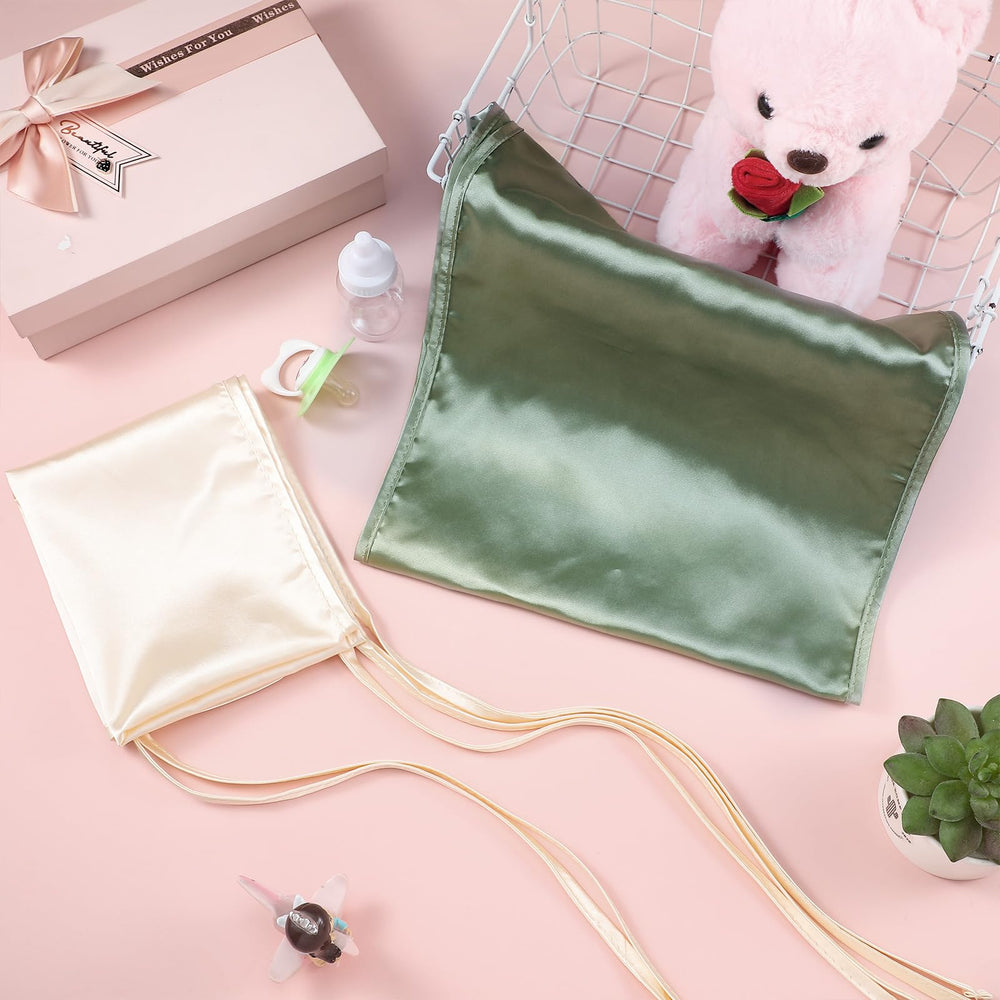 Hosuly satin bassinet sheets band-fit demonstrates secure wrap around mattress edge.
