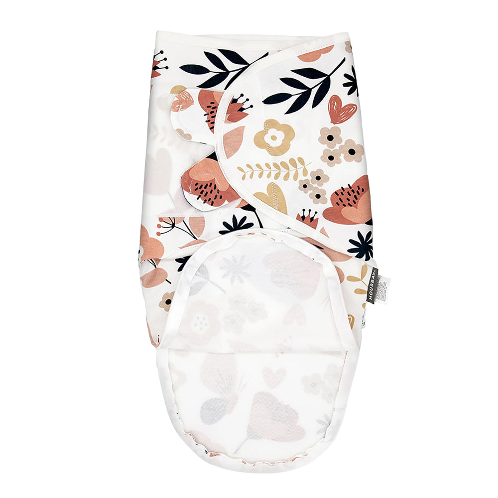 HOUSBAY swaddle uses soft breathable cotton for year-round comfort