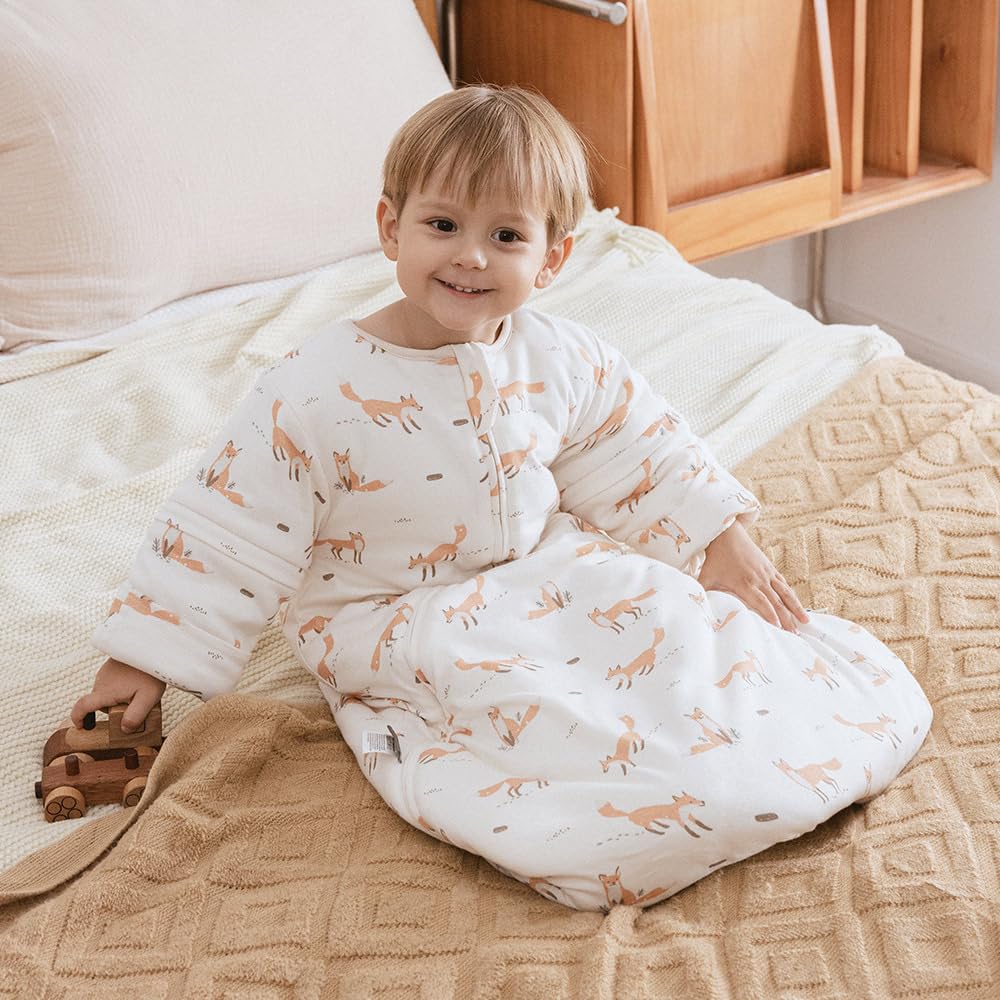HOUSBAY Fox sleep sack showing 2-way zipper for quick diaper changes