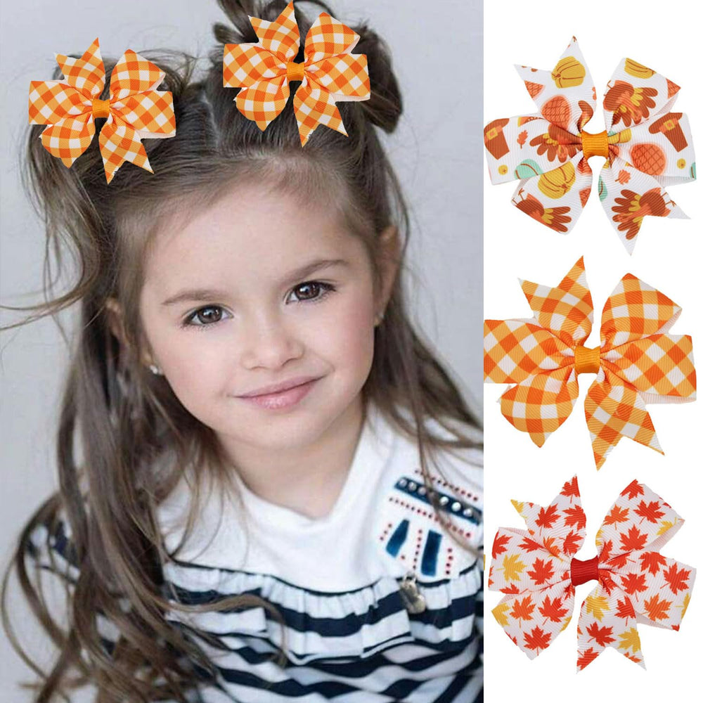 HOXIEYA maple leaf design clip complements Thanksgiving outfits beautifully.