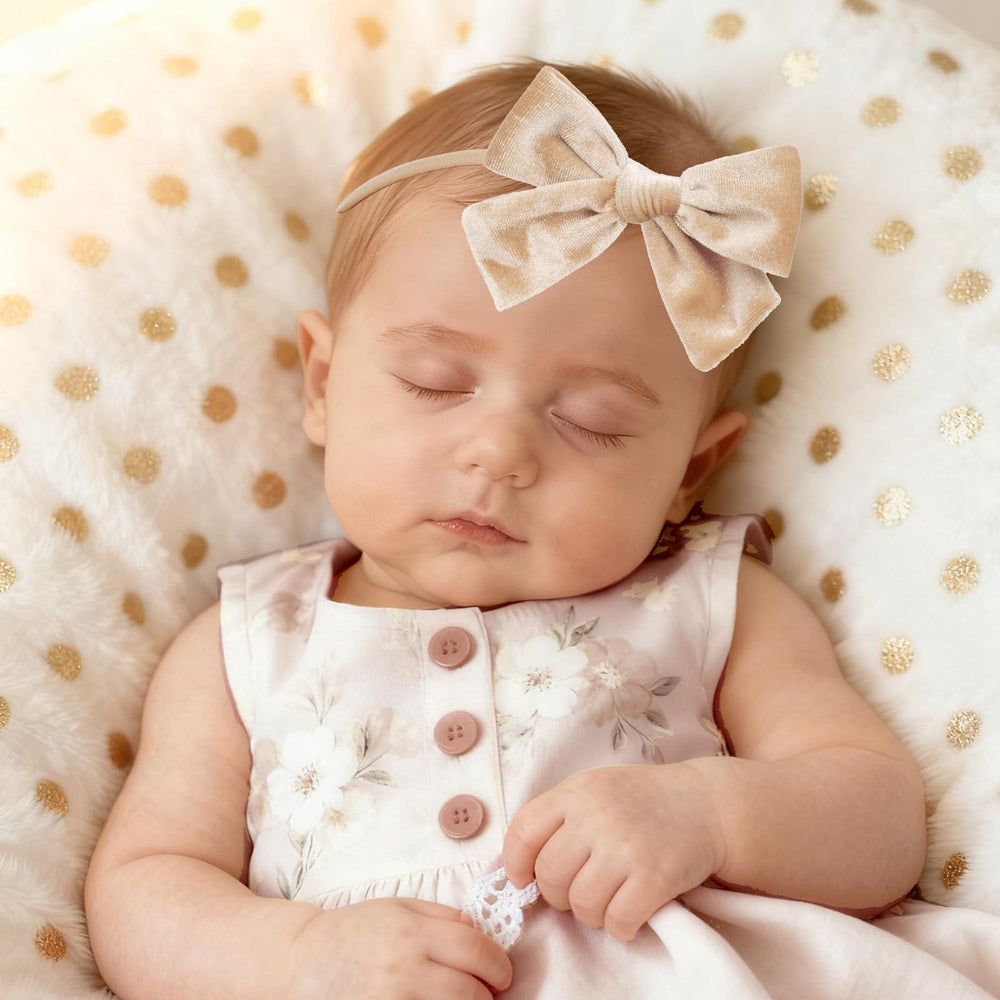 hoyuwak gift-ready bow set - ideal newborn gift option