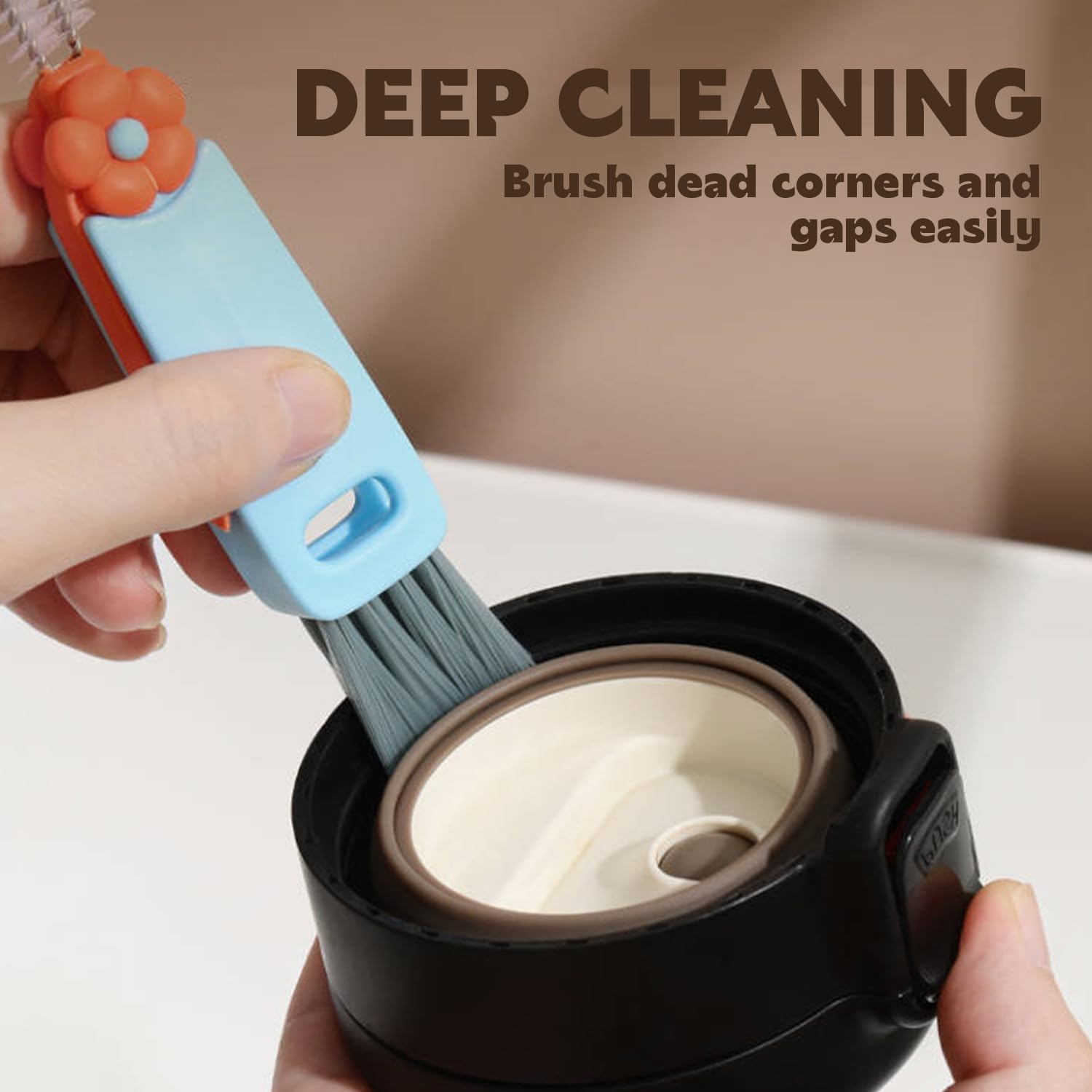 HRXFOZ kettle lid cleaner helps sanitize kettle lids and small fixtures.