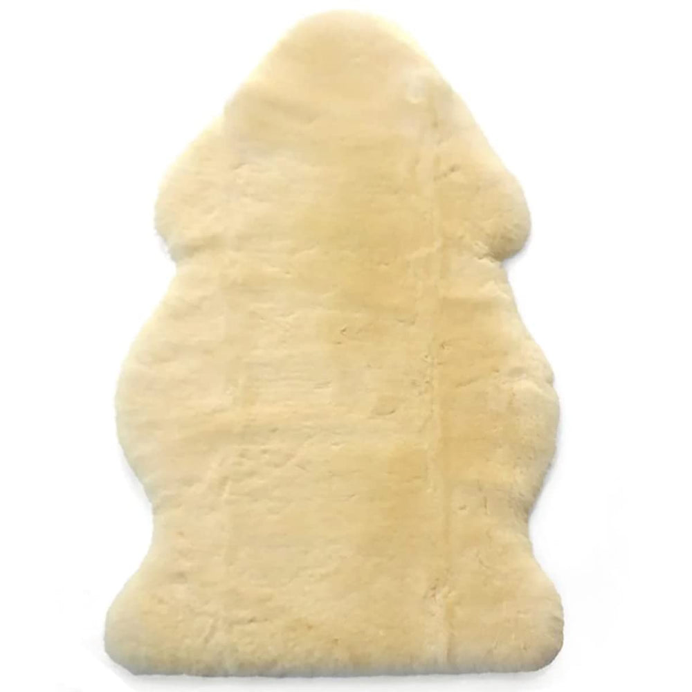 HUAHOO Premium Baby Sheepskin Rug close-up wool fibers showing moisture absorption